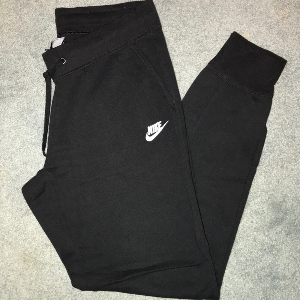 Black Nike Sweatpants